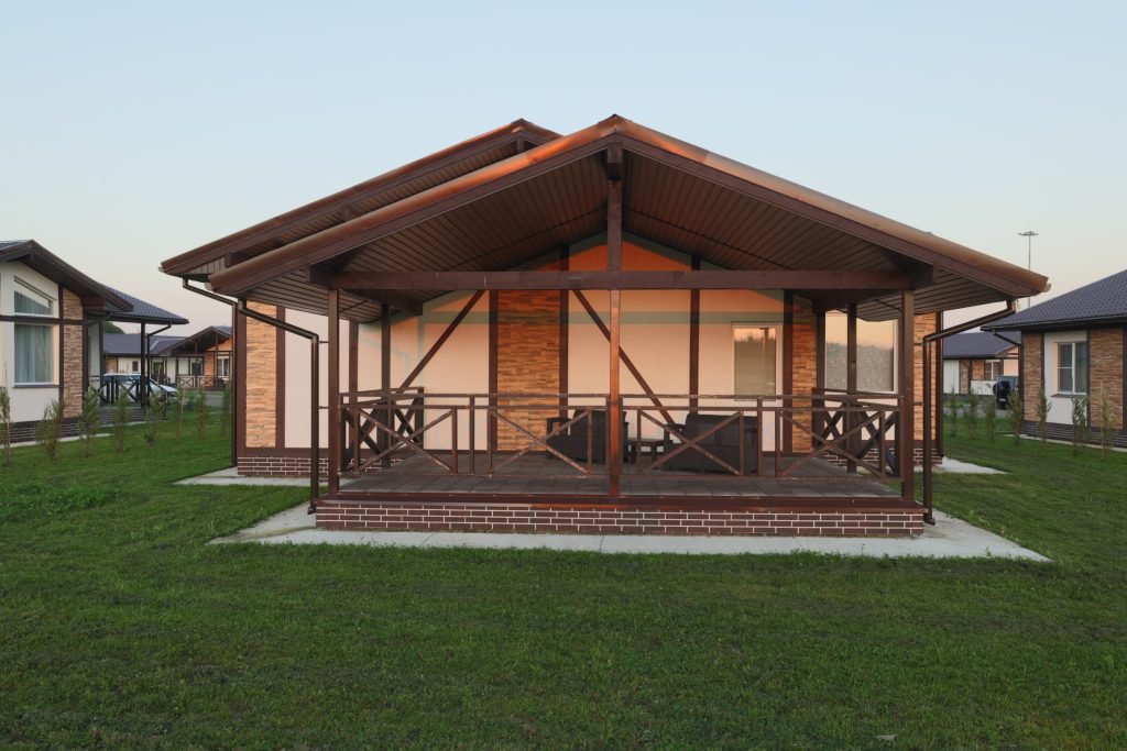 Незабываемый отдых в «Максима Парк»: снижены цены на коттеджи до конца апреля!