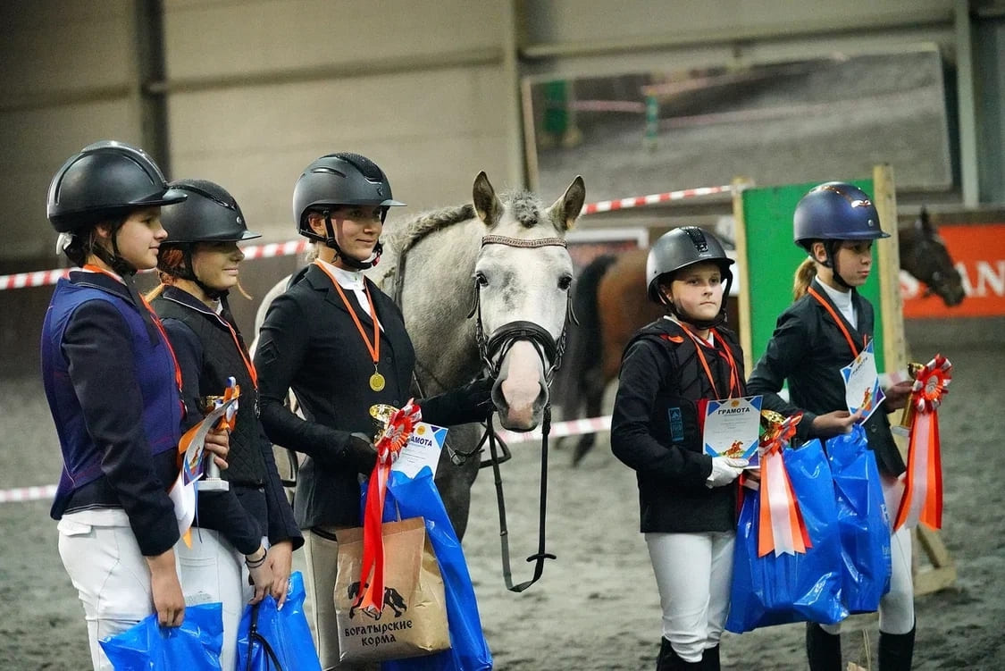 Конный клуб «Лошади добра»